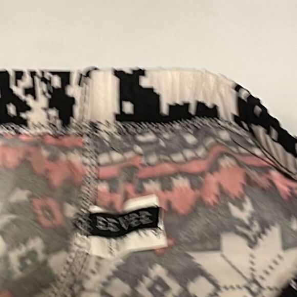 Eevee Plus Size Leggings. Christmas 🎄 Theme. - Picture 5 of 6